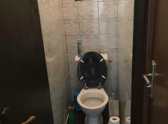 La Perle Noire Apartment *